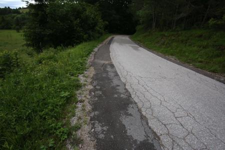 CESTA OTONICA 3 FOTO LJUBO VUKELIČ